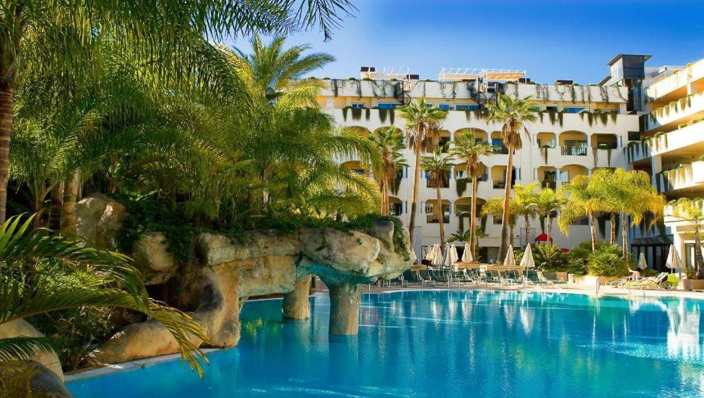 Apartamentos Guadalpin Boutique Marbella Eksteriør billede