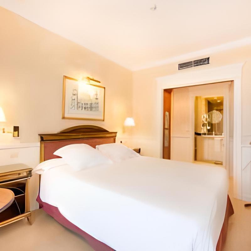 Apartamentos Guadalpin Boutique Marbella Eksteriør billede