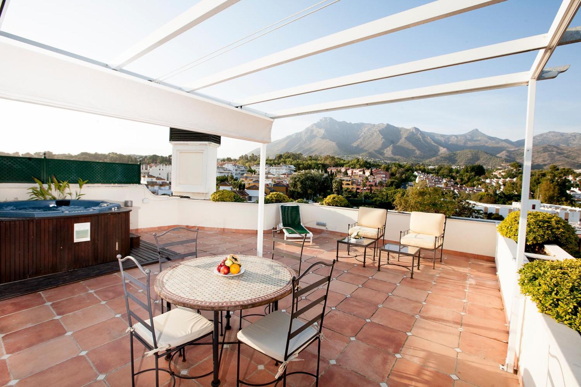 Apartamentos Guadalpin Boutique Marbella Eksteriør billede