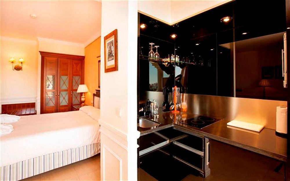 Apartamentos Guadalpin Boutique Marbella Eksteriør billede